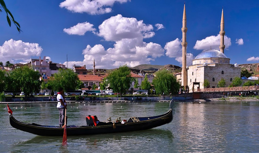 Kızılırmak Gondol Turu Avanos - Lara Cave Butik Hotel